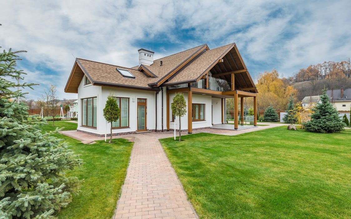 kako zaščitimo streho, Tondach, Creaton, Metrotile, Bramac, Gerard, Decra, Evertile, Tegola, Nexe, Ikotile, Prefa, Metrapan, S metal,